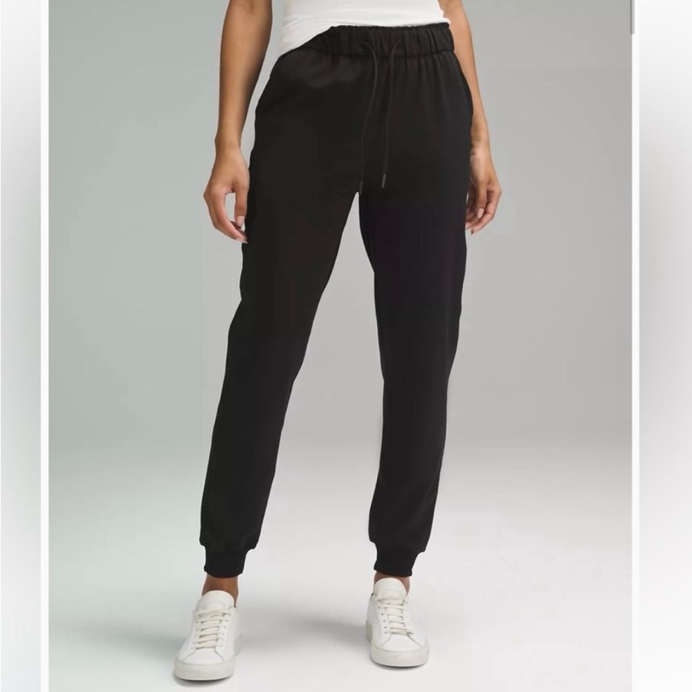 Lululemon Athletica Ready To Rulu Black Mesh Joggers Pants Size 10